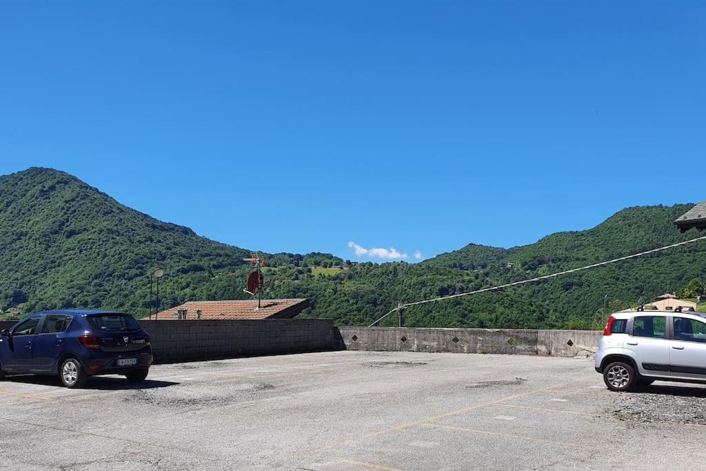 Esino Lario Mansarda Fra Monte E Lago מראה חיצוני תמונה